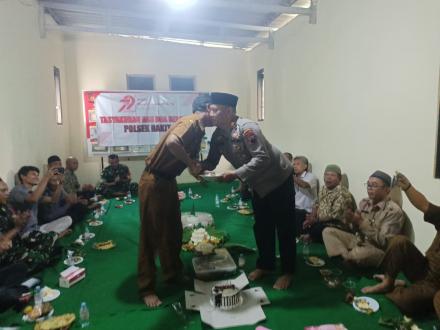 TASYAKURAN HUT BHAYANGKARA KE 79 POLSEK RAKIT BERLANGSUNG HIDMAT DAN SEDERHANA